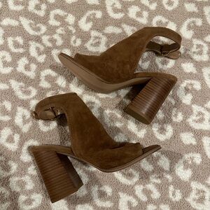 Brown suede heel size 6.5